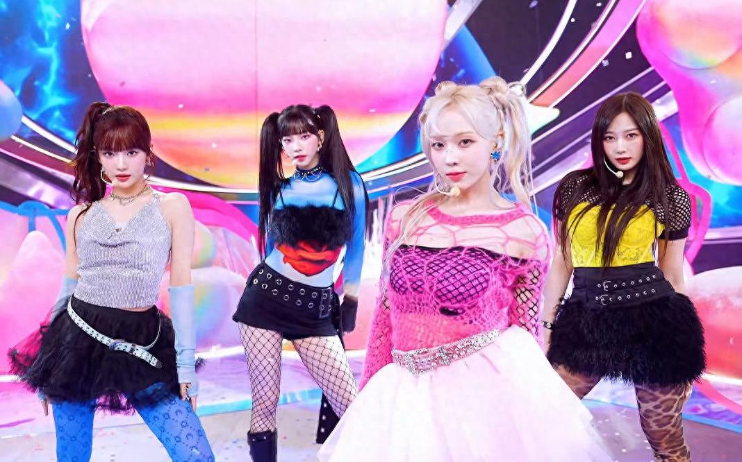 队报：里昂即将签下丹麦中场比斯特鲁普，转会费1000万欧